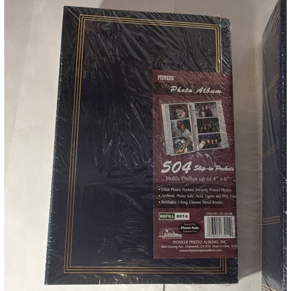 Pioneer STC-504NB Slip-in Photo Album 504 Pockets 4x6 Ring Binder Black/Gold